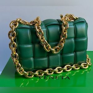 Authentic Bottega Veneta Chain Cassette in Rainforest Green